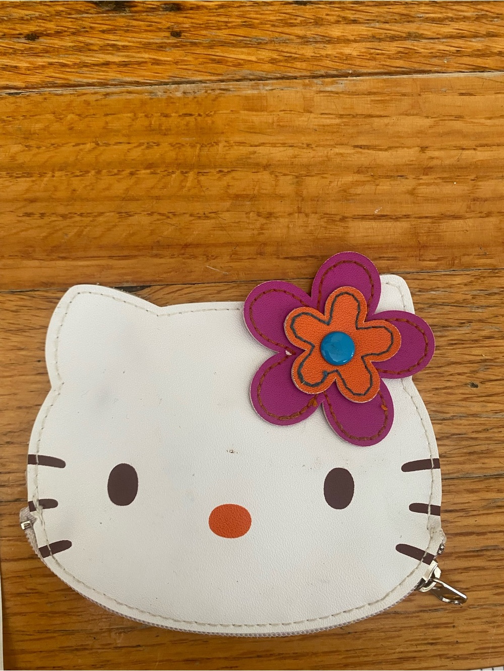 Hello Kitty White Coin Pouch with Purple & Orange Flower